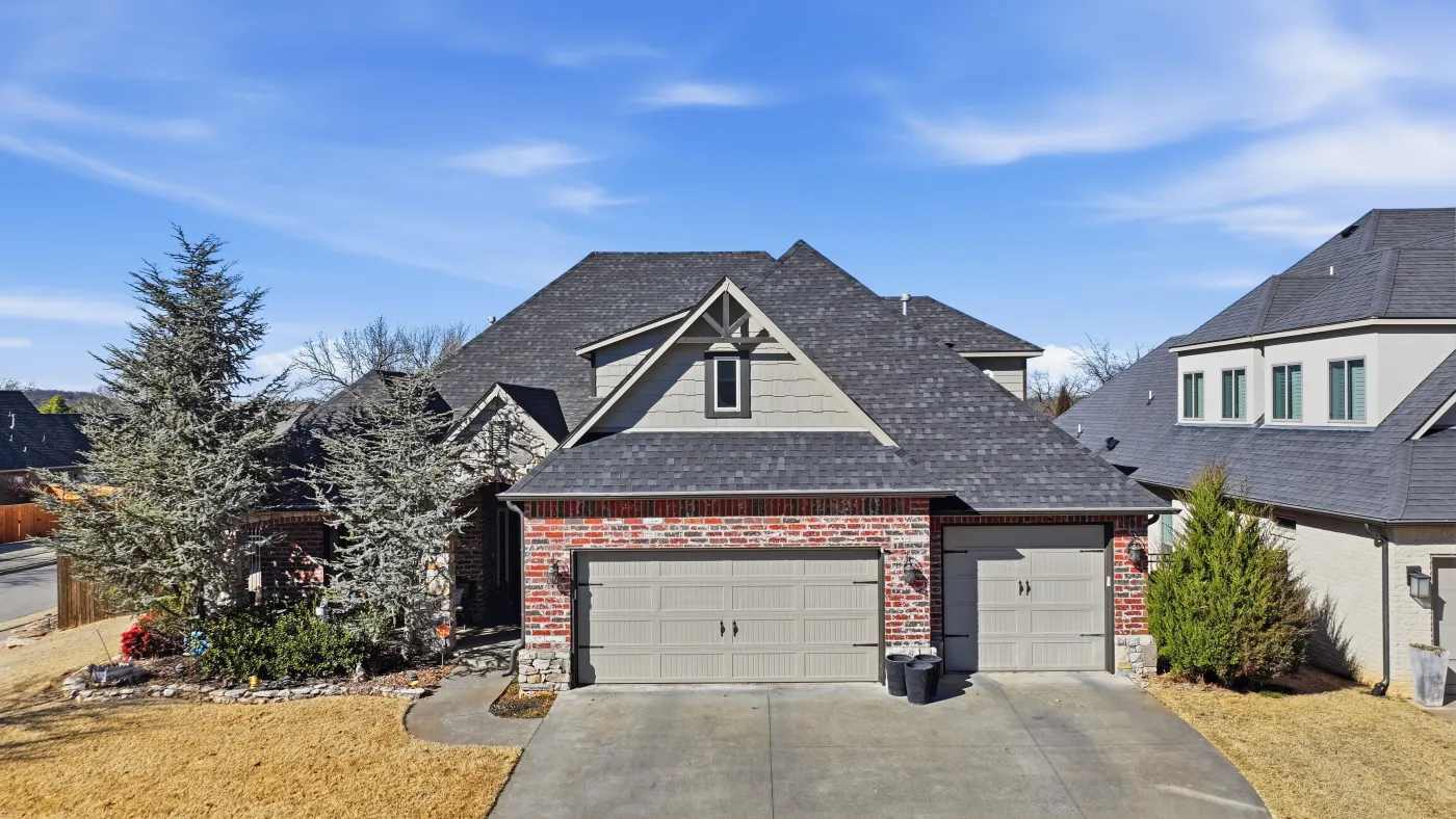 Home with a completed R&R roof in the Tulsa metro